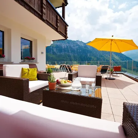 Hotel Restaurant Formarin Oberlech